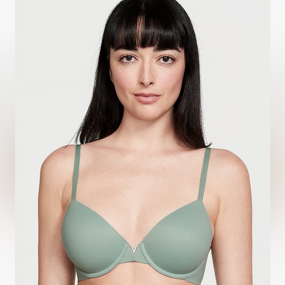 Victoria's Secret Other - Victoria’s Secret LOVE CLOUD 36DDD mint
Smooth Lightly Lined Full Coverage Bra